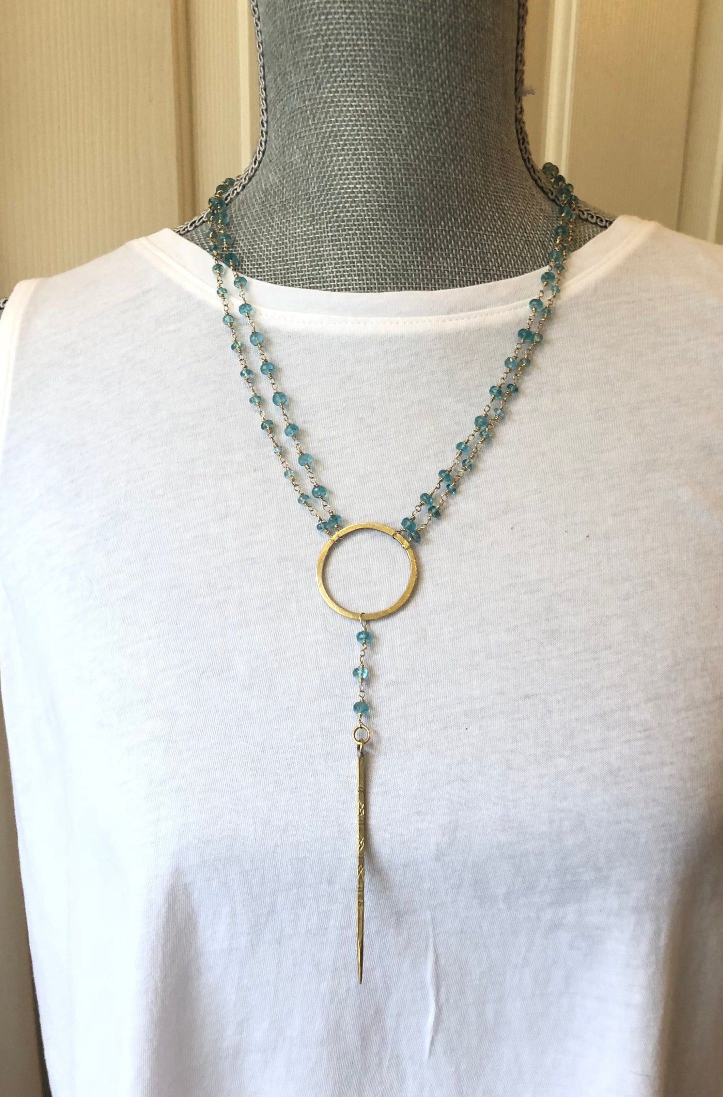 Straight to the Point Necklace
